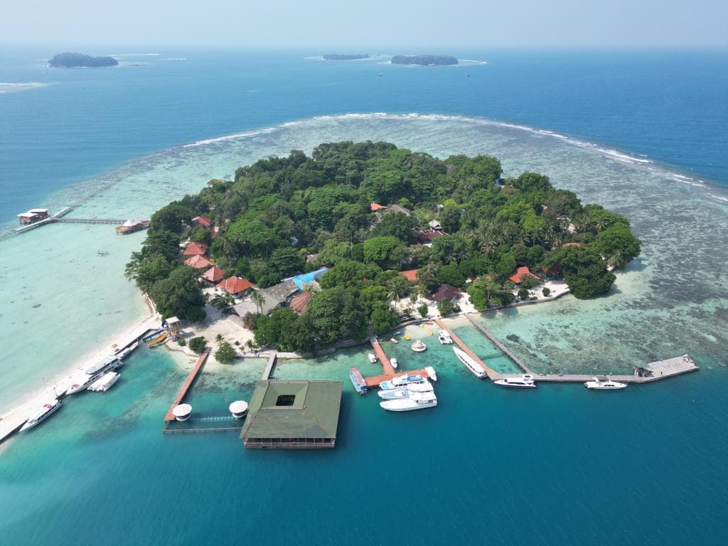 Pulau Seribu Tour